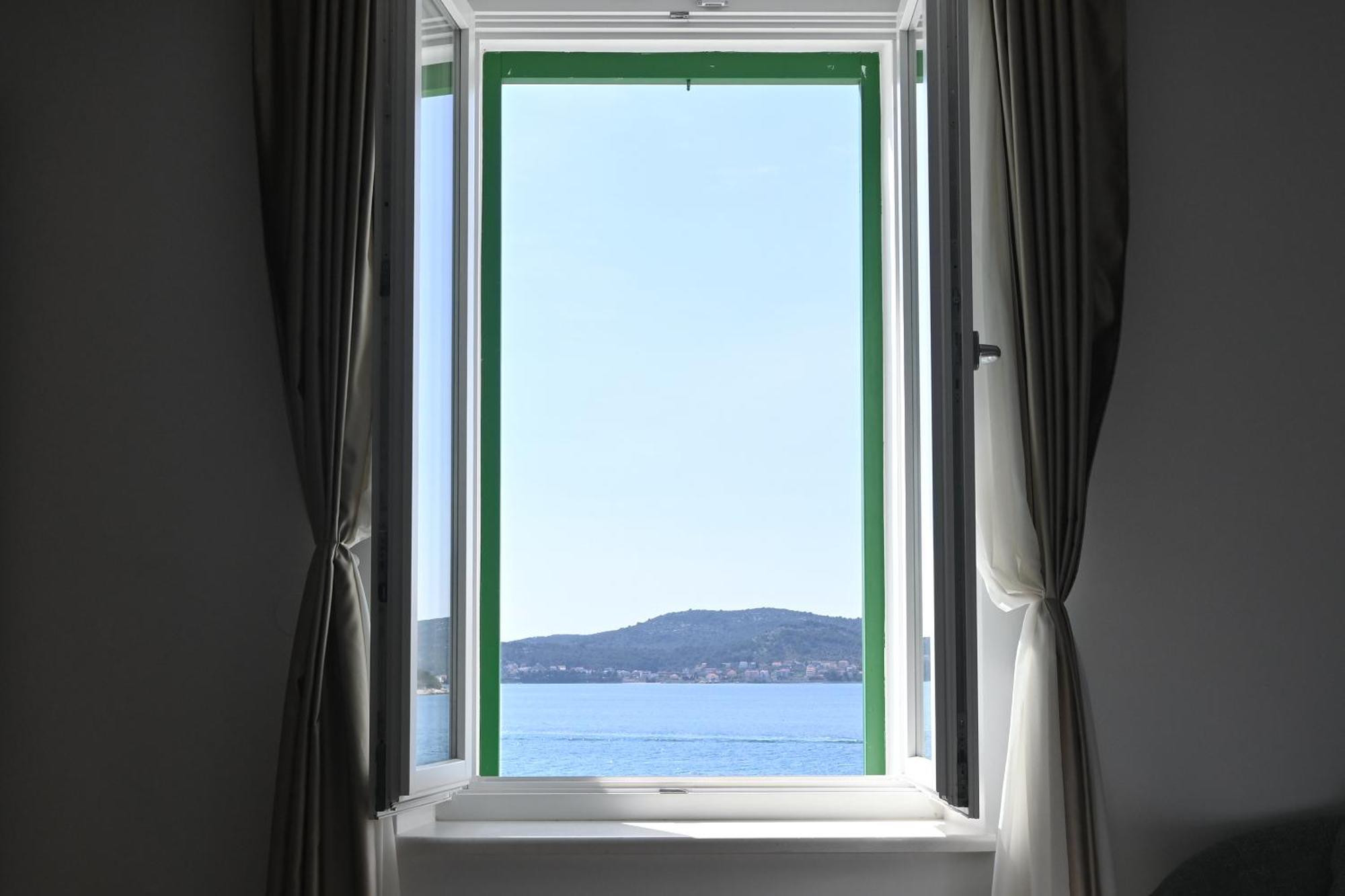 Sangulin Palace M Biograd Na Moru Luaran gambar
