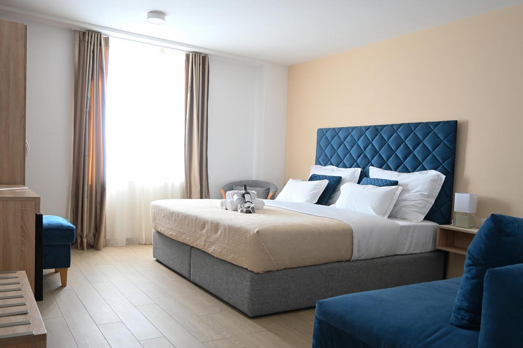 Sangulin Palace M Biograd Na Moru Luaran gambar